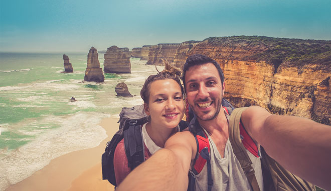 12 apostles selfie