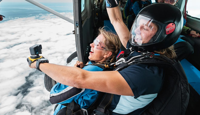 1300 SKYDIVE SYDNEY 03