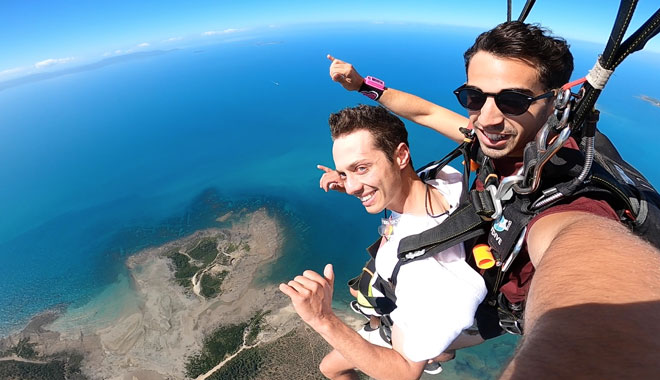 1300 skydvie Airlie 003