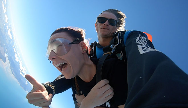 1300 skydvie Airlie 004