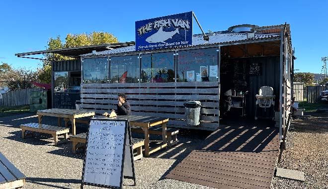 20250224 Maria Island Queenie 07