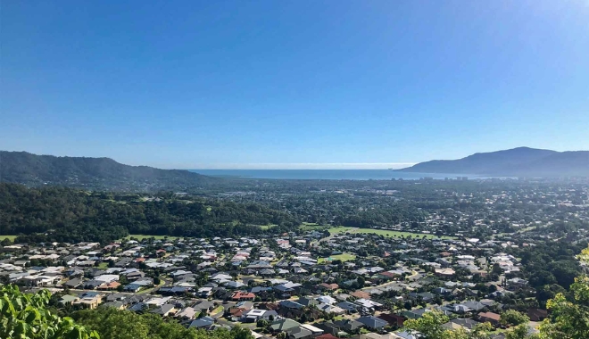 Cairns City Sights & Surrounds