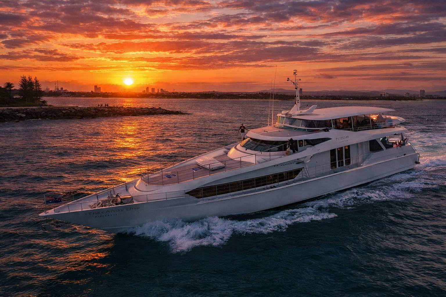 Luxury Sunset Broadwater Cruise Gold Coast