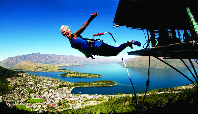 AD317 Lake Wakatipu Queenstown AJ Hackett Bungy New Zealand