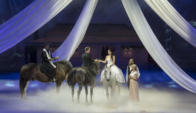 AOS Heartland Show Wedding 001