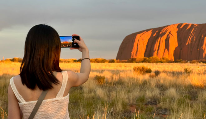 AY01 ULURU SUNSET 2