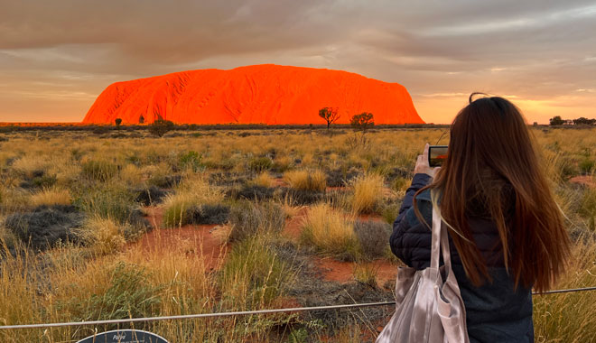 AY01 ULURU SUNSET