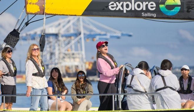 America's Cup Sailing (6)