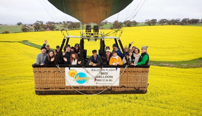 Ballooning over the Avon Valley (Includes transport from Perth and Breakfast) (6)