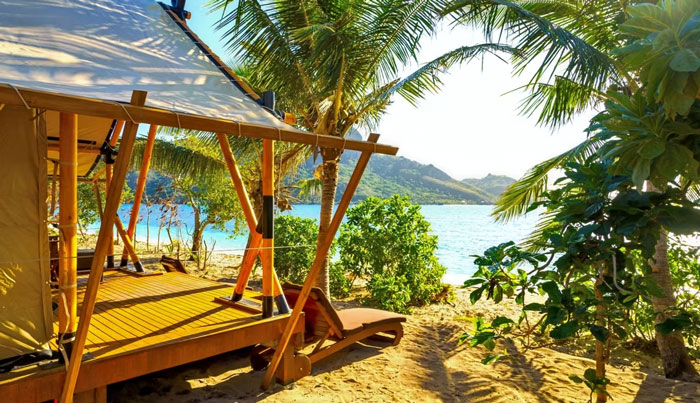 Beachfront Siga Bure, brefoot Kuata Island Resort, the Yasawas, Fiji