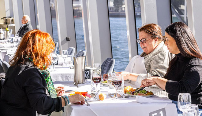 CLEARVIEW GLASS BOAT lunch 5003