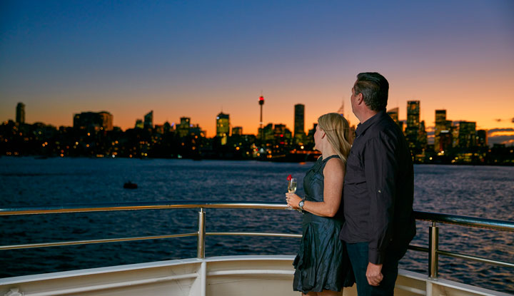 Captain Cook Asia Sunset Dinner