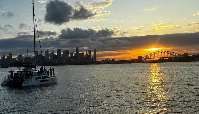 Champagne Sailing Sydney10