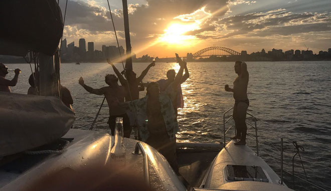 Champagne Sailing Sydney4