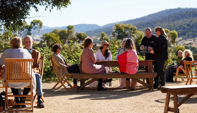 Every Man & His Dog WINERY 001 web