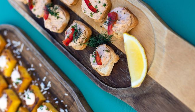 Explore Dinner Cruise departing from hamiltion island (5)