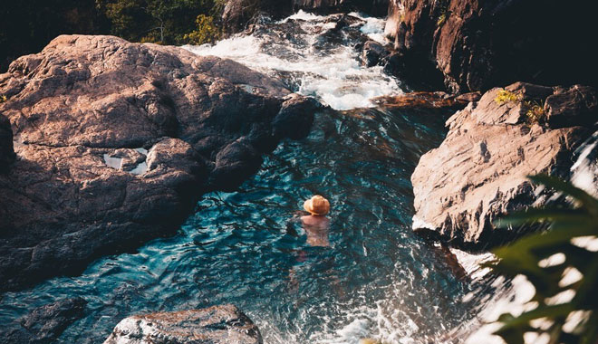 Falls to Paradise8