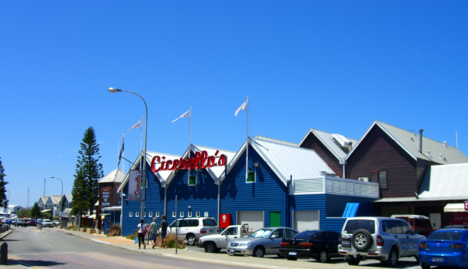 Fremantle Tour with Swan River Cruise 2