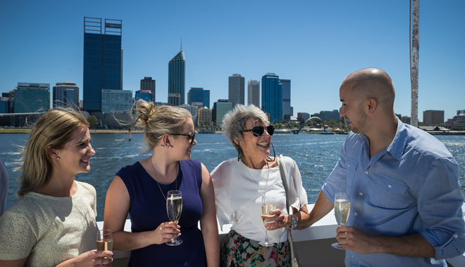 Fremantle Tour with Swan River Cruise 7