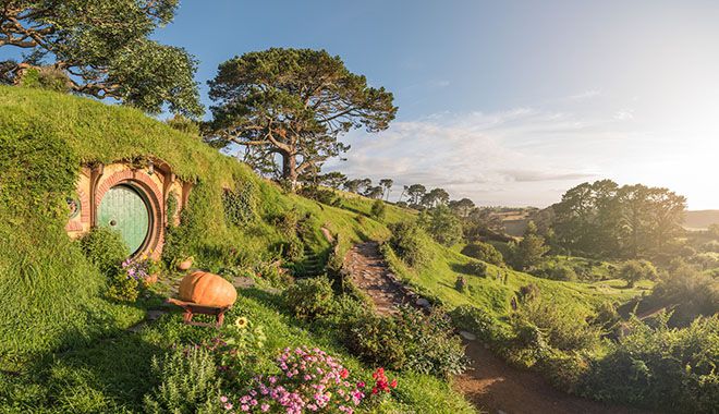 Hobbiton Movie Set 8