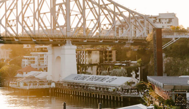 Howard Smith Wharves 001