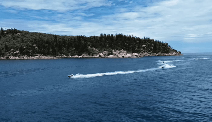MAGNETIC ISLAND JET SKI TOUR  WEB 003