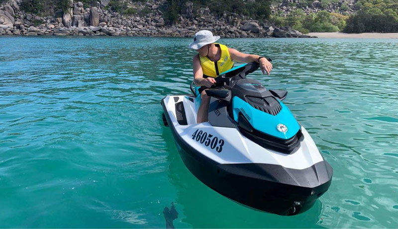 MAGNETIC ISLAND JET SKI TOUR  WEB 010