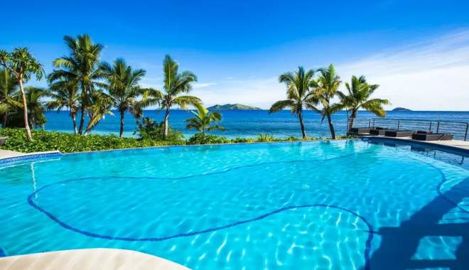 Mana Island Resort & Spa (5)