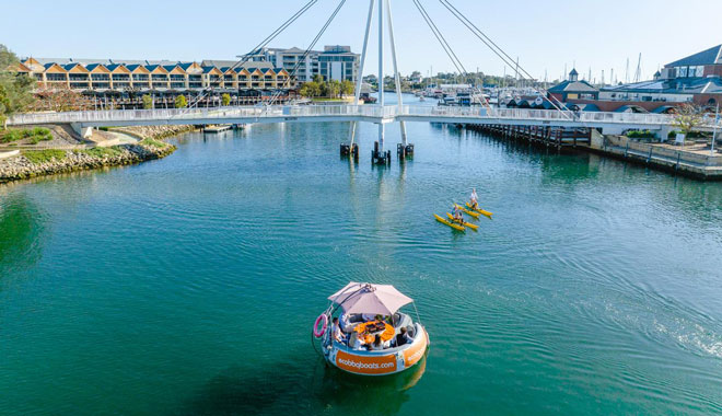 Mandurah BBQ Boats Large Maximum 10 people (2)