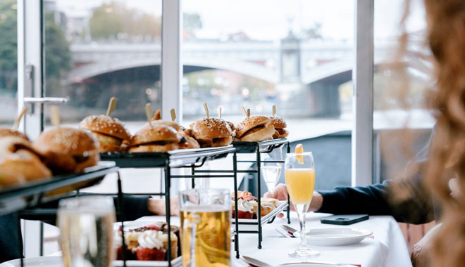 Spirit Of Melbourne Melbourne s Brunch Afloat Bottomless Cruise FIT philadelphia-signature-bottomless-mimosa-brunch-cruise-old-city-district
