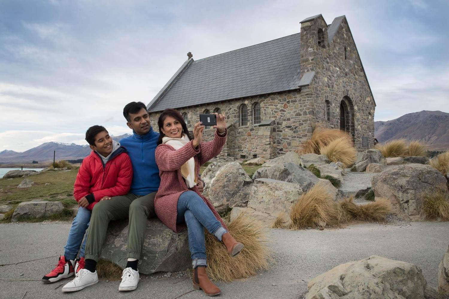 Mt Cook Day Tour    Queenstown to Christchurch  (5)