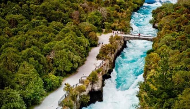 NZ Huka Falls 1