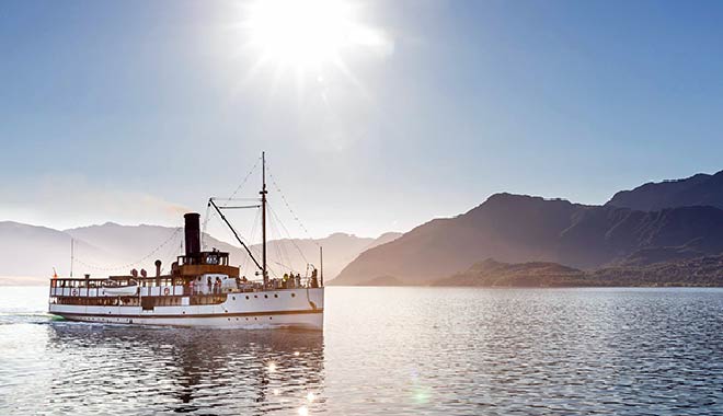 NZ TSS Earnslaw Steamship 02