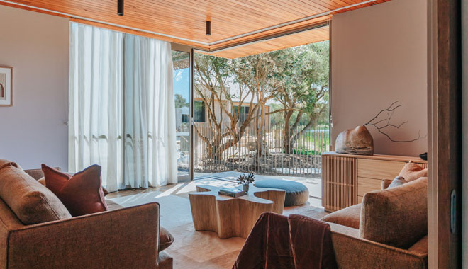 Peninsula Hot Springs eco lodge 020