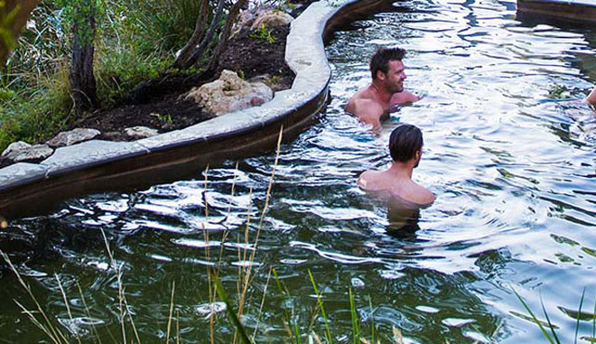 Peninsula hot spring 001