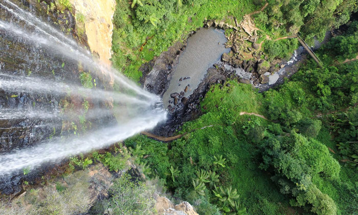 Purling Brook Falls from above