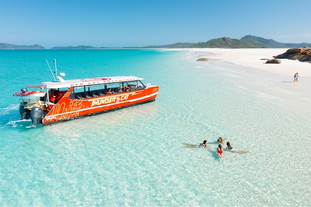Red Cat Adventures   Thundercat   Whitehaven Beach