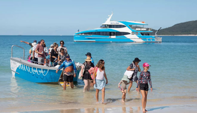 SEALINK WHITSUNDAYS 002