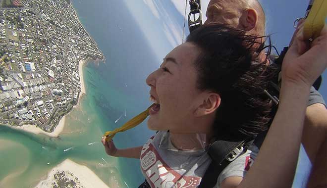 SUNSHINE COAST TANDEM SKYDIVING 1