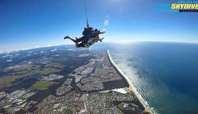 SUNSHINE COAST TANDEM SKYDIVING 3