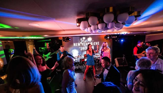 SYD NYE 2024 The Ultimate Firework Cruise Luxurious Comfort Aboard The Jackson SYD04098 ByKEN 06