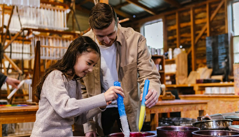 Sovereign Hill candle dipping5~