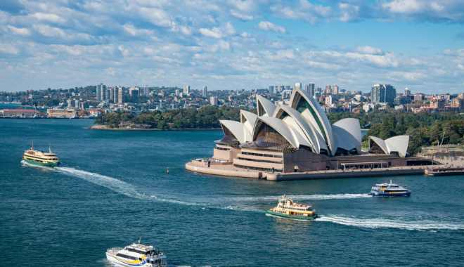 Sydney Experience Bondi Beach, Scenic Coastal Walks & Iconic City Landmarks (11)