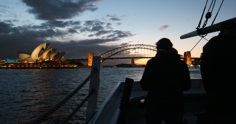 Sydney Harbour Sailing Tall Ship dinner