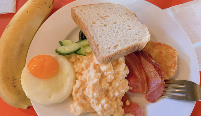 Ultimate Island Highlights Package breakfast
