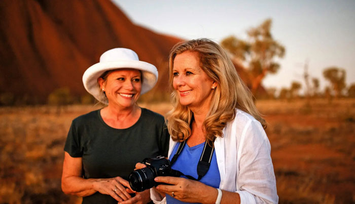 Uluru Base Sacred Sites Sunet & BBQ Dinner 2001