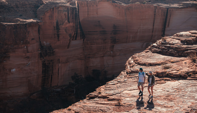 Couple on a Rim Walk at Kings Canyon