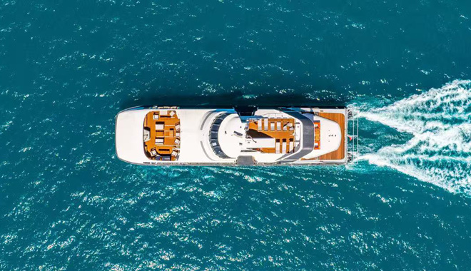 ZigZag Whitsundays Whitehaven Beach Tour WEB