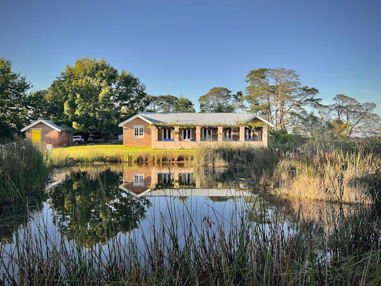 a05e5d294ce0be634f156579749df328