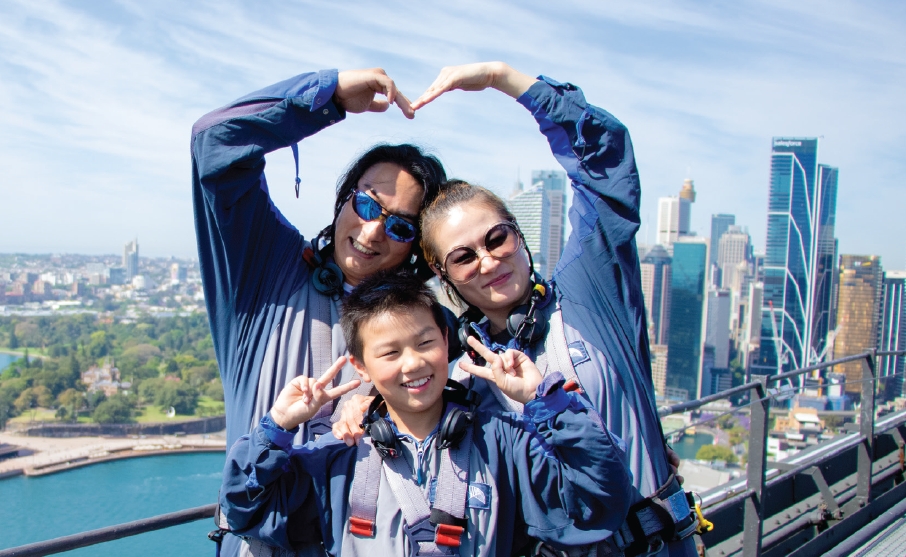 bridge climb chinese